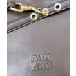 Borsa a tracolla Miumiu Adventure Nappa 5BC181 Caffè
