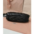 Borsa hobo mini Miu Miu Wander Matelasse Nero