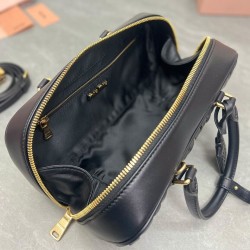 Replica Borse Miu Miu Arcadie Matelasse Nappa Nera Imitazioni Replica qualità specchio Borse Miu Miu Arcadie Matelasse Nappa Nera