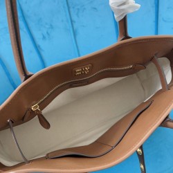 Replica Borsa tote Miu Miu Adventure nappa 5BG291 Caffè Imitazioni Replica qualità specchio Borsa tote Miu Miu Adventure nappa 5BG291 Caffè