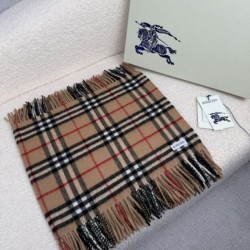 Replica Qualità superiore replica falso Sciarpa classica cashmere a quadri Burberry marrone 30 x 155 Imitazioni Replica qualità specchio Qualità superiore replica falso Sciarpa classica cashmere a quadri Burberry marrone 30 x 155