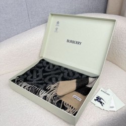 Replica Dettagli perfetti Sciarpa reversibile TB cashmere/lana con motivo a quadri Burberry 30 x 180 Nero/marrone Imitazioni Replica qualità specchio Dettagli perfetti Sciarpa reversibile TB cashmere/lana con motivo a quadri Burberry 30 x 180 Nero/marrone