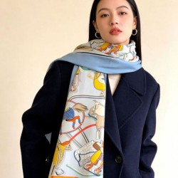 Replica Scialle reversibile Gucci velluto con stampa cavalli 140 Azzurro Imitazioni Replica qualità specchio Scialle reversibile Gucci velluto con stampa cavalli 140 Azzurro
