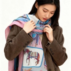 Replica qualità specchio Pari all'originale replica Scialle reversibile Gucci velluto con stampa cavalli 140 Rosa