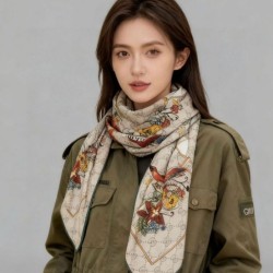 Replica Fazzoletto Sciarpa Gucci seta e cashmere con stampa animalier/floreale 140 03 Imitazioni Replica qualità specchio Fazzoletto Sciarpa Gucci seta e cashmere con stampa animalier/floreale 140 03