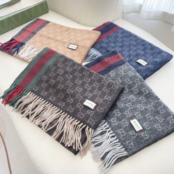 Replica Scialle/sciarpa classica cashmere Gucci 36 x 180 Grigio Imitazioni Replica qualità specchio Scialle/sciarpa classica cashmere Gucci 36 x 180 Grigio