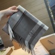 Dettagli perfetti Sciarpa Burberry Check Classical cashmere 30 x 200 Beige 