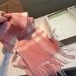 Dettagli perfetti Sciarpa Burberry Check Classical cashmere 30 x 200 Rosa