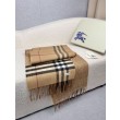 Dettagli perfetti Sciarpa reversibile Burberry cashmere con motivo check e scudo B beige archivio 30 x 168
