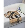 Dettagli perfetti Sciarpa reversibile Burberry cashmere con motivo check e scudo B beige archivio 30 x 168