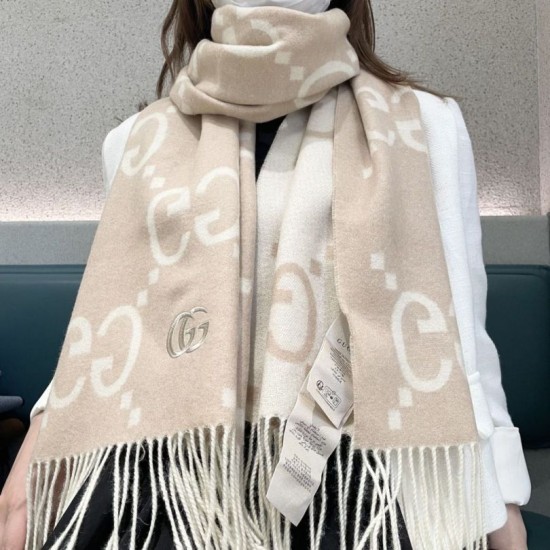 Dettagli perfetti Sciarpa reversibile Gucci GG cashmere Rosa 50 x 190
