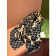 Pari all'originale replica falso Scialle reversibile seta e lana Gucci con motivo a sella da equitazione 140 