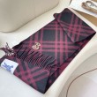 falso Sciarpa in cashmere con motivo check Burberry e orlo con nappe nero/rosso 30 x 168