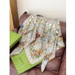 Qualità superiore replica Fazzoletto Sciarpa Gucci seta e cashmere con stampa animalier/floreale 140 01