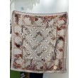 Qualità superiore replica Fazzoletto Sciarpa Gucci seta e cashmere con stampa animalier/floreale 140 02