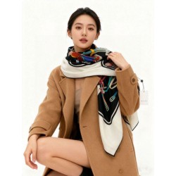 Pari all'originale replica Scialle reversibile Gucci seta e cashmere Modello di equitazione 140 02