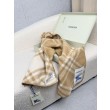 Sciarpa/coperta lana con motivo check Burberry etichetta equestre 30 x 180 Beige