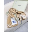 Sciarpa/coperta lana con motivo check Burberry etichetta equestre 30 x 180 Beige