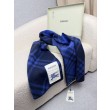 Sciarpa/coperta lana con motivo check Burberry etichetta equestre 30 x 180 Blu