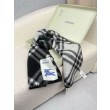 Sciarpa/coperta lana con motivo check Burberry etichetta equestre 30 x 180 Nero