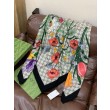 Pari all'originale replica Sciarpa Gucci cashmere e seta con stampa animalier/floreale 140 Nero