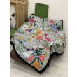Pari all'originale replica Sciarpa Gucci cashmere e seta con stampa animalier/floreale 140 Nero
