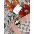 Pari all'originale replica Sciarpa Gucci seta e cashmere Stampa floreale 140 01