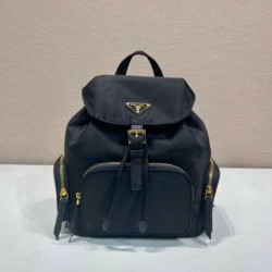 Replica qualità specchio Zaino Prada medio Re-Nylon con marsupio 1BZ811 Nero