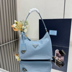 Replica qualità specchio Borsa hobo mini Prada Re-Edition 2005 Re-Nylon Saffiano 1N204M Blu
