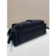 Borsa a spalla grande Prada Explore con patta in nappa 1BD391 Nero