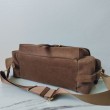 Borsa a tracolla media Prada Explore con patta scamosciata Marrone