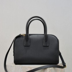 Replica Bora Pari all'originale replica a mano piccola Sac De Jour Boston YSL Saint Laurent nera grana Imitazioni Replica qualità specchio Bora Pari all'originale replica a mano piccola Sac De Jour Boston YSL Saint Laurent nera grana