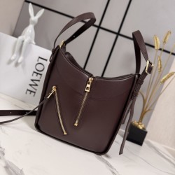 Replica Borsa tote media classica Loewe Hammock Flip Marrone Imitazioni Replica qualità specchio Borsa tote media classica Loewe Hammock Flip Marrone