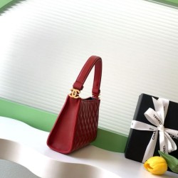 Replica Borsa hobo trapuntata Chanel AS6045 bordeaux Imitazioni Replica qualità specchio Borsa hobo trapuntata Chanel AS6045 bordeaux