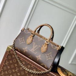 Replica qualità specchio Louis Vuitton M14236 Borsa a catena OnTheGo East West Marrone