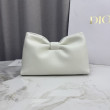 Borse Replica a tracolla Dior Bow piccola/media con finitura oro Beige Borse Replica a tracolla Dior Bow piccola/media con finitura oro Beige