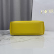 Borse Replica a tracolla Dior Bow piccola/media con finitura oro Giallo Borse Replica a tracolla Dior Bow piccola/media con finitura oro Giallo