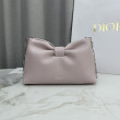 Borsa a tracolla Dior Bow piccola/media con finitura oro Rosa Borsa a tracolla Dior Bow piccola/media con finitura oro Rosa