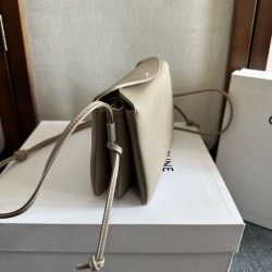 Replica Borse Celine Trio Flap morbida pelle di agnello grigia Imitazioni Replica qualità specchio Borse Celine Trio Flap morbida pelle di agnello grigia