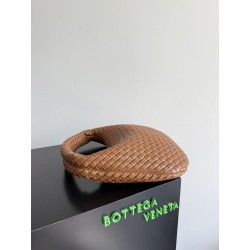 Borsa a spalla hobo Veneta piccola/grande Bottega Veneta intrecciata marrone