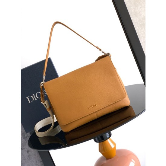 Borse Imitazioni a tracolla Dior Privé Messenger Uomo con patta Giallo 