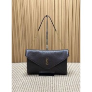 YSL Saint Laurent Cassandre Borsa a busta grande con catena Claret