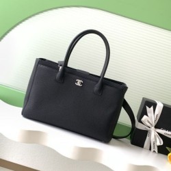 Replica qualità specchio Borse tote Chanel Cerf Executive AS2157 pelle di caviale Nero