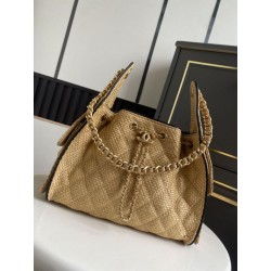 Bora Pari all'originale replica a mano Chanel 25 Mini Hobo AS5293 Rafia intrecciata Marrone/Nero