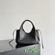 Borsa a tracolla Bottega Veneta Campana piccola intrecciata Nero