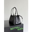Borse Replica Bottega Veneta Parachute intrecciato nero