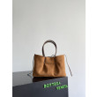 Borse Replica tote reversibile Bottega Veneta Pinacoteca intrecciato Marrone Borse Replica tote reversibile Bottega Veneta Pinacoteca intrecciato Marrone