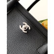 Borse tote Chanel Cerf Executive AS2156 pelle di caviale Nero