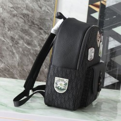 Replica Zaino Dior Saddle Zip Dior Oblique jacquard nero Imitazioni Replica qualità specchio Zaino Dior Saddle Zip Dior Oblique jacquard nero