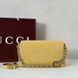 Qualità premium Borse Replica Gucci media con motivo GG goffrato e catena 857622 scamosciata Giallo
